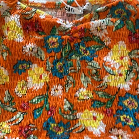 NWT Zara off the shoulder balloon short sleeve crop top in size s - Picture 4 of 6